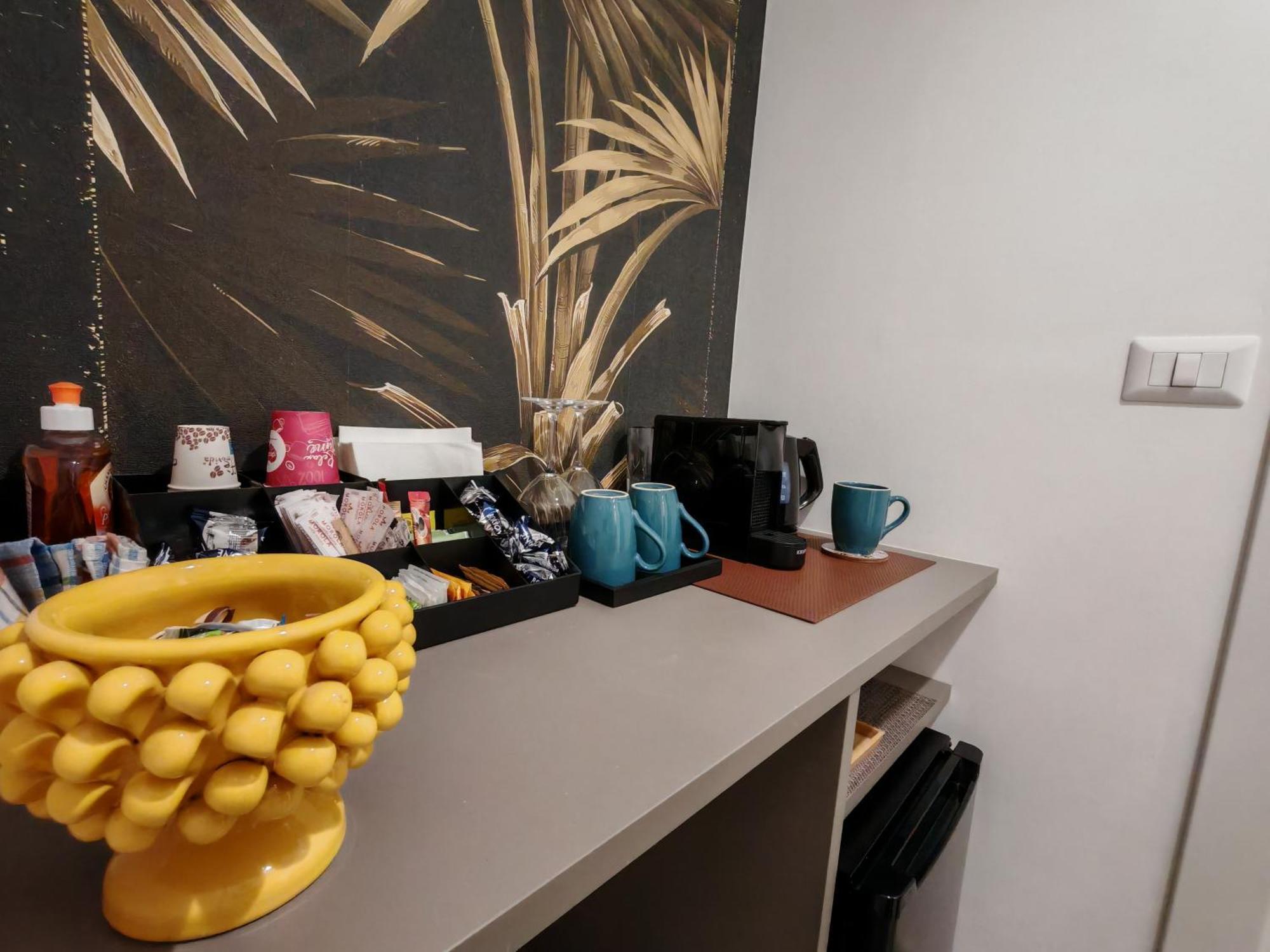 Effe4 Lovely Room Bari Zimmer foto